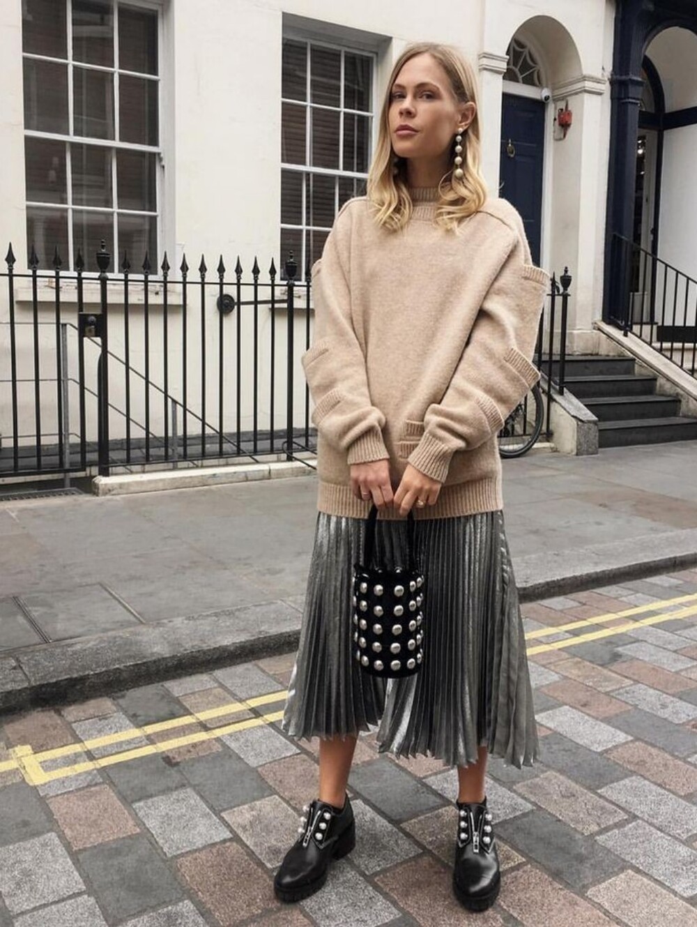 Christopher Kane Chunky Knit Beige Wool Sweater W/ Pocket Details Sz M BNWT